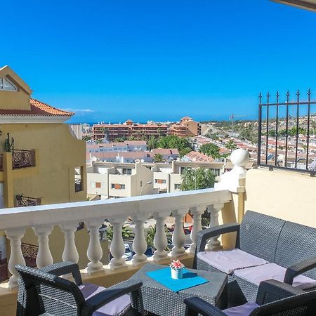 Castle Harbour Phoebe'S Flat Los Cristianos By Lovetenerife Экстерьер фото