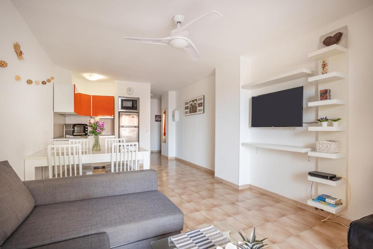Castle Harbour Phoebe'S Flat Los Cristianos By Lovetenerife Экстерьер фото