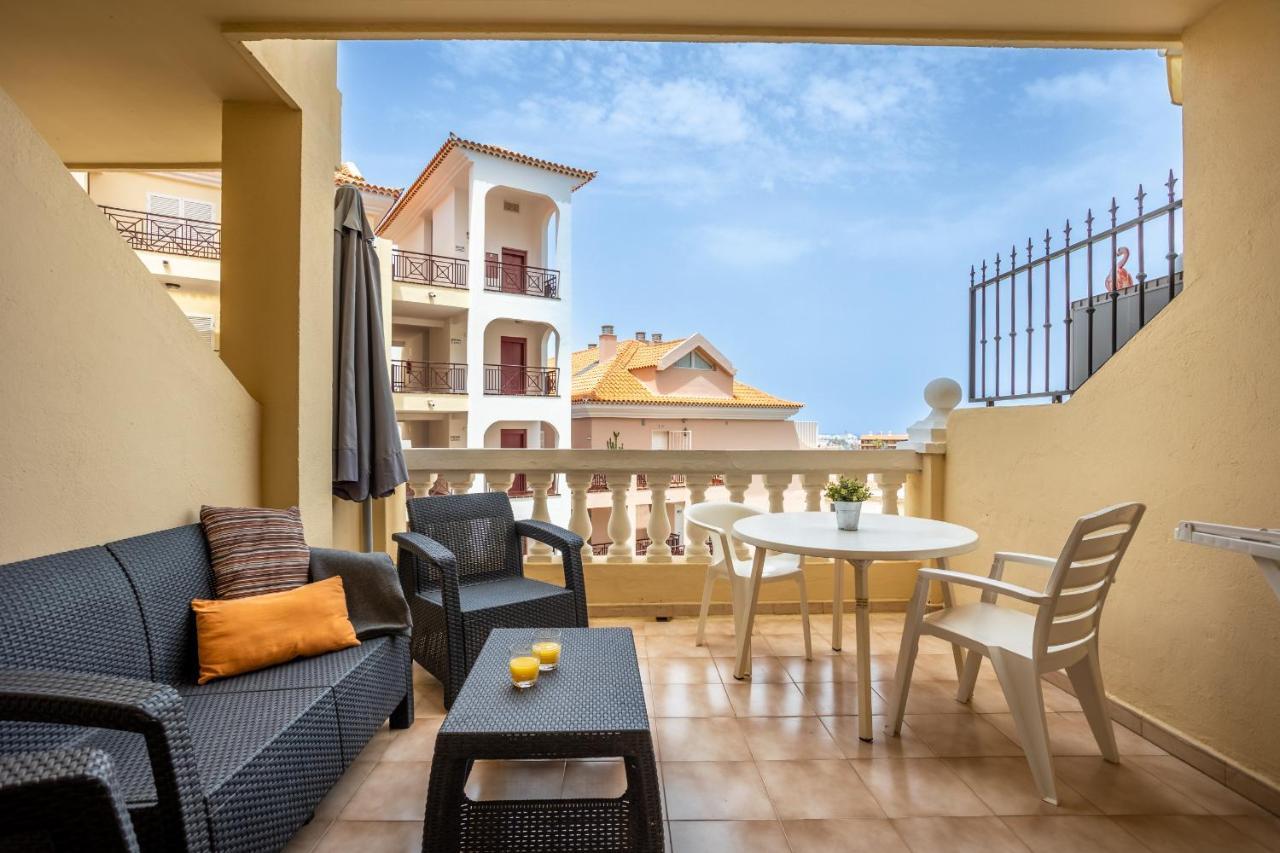Castle Harbour Phoebe'S Flat Los Cristianos By Lovetenerife Экстерьер фото