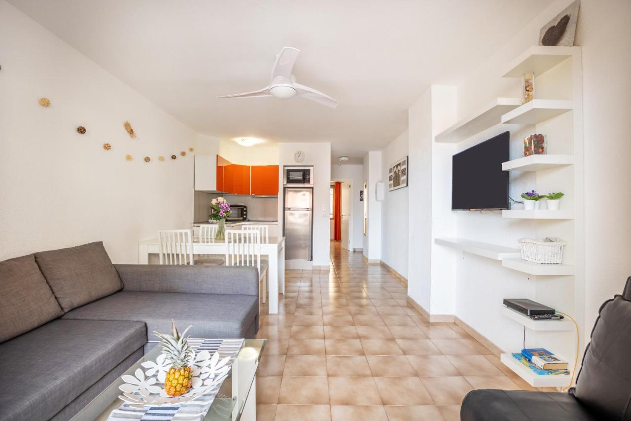Castle Harbour Phoebe'S Flat Los Cristianos By Lovetenerife Экстерьер фото