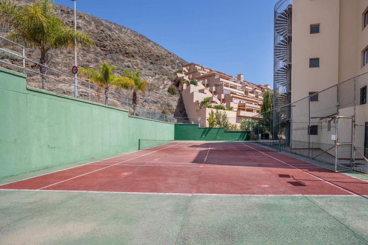 Castle Harbour Phoebe'S Flat Los Cristianos By Lovetenerife Экстерьер фото